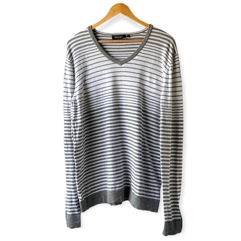 RW & CO White And Grey Striped Long Sleeve Sweater Size Large